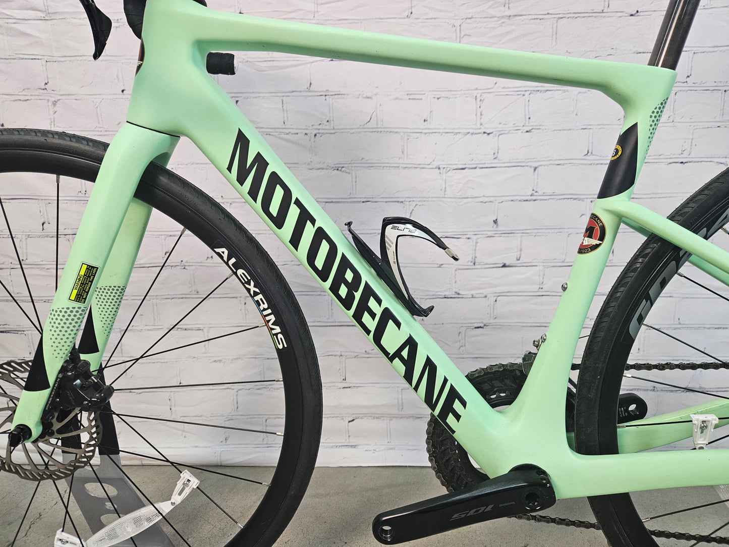 Used 2025 Motobecane Flite 700 Disc 105 - 51cm - Brooklyn Carbon Bike Co.