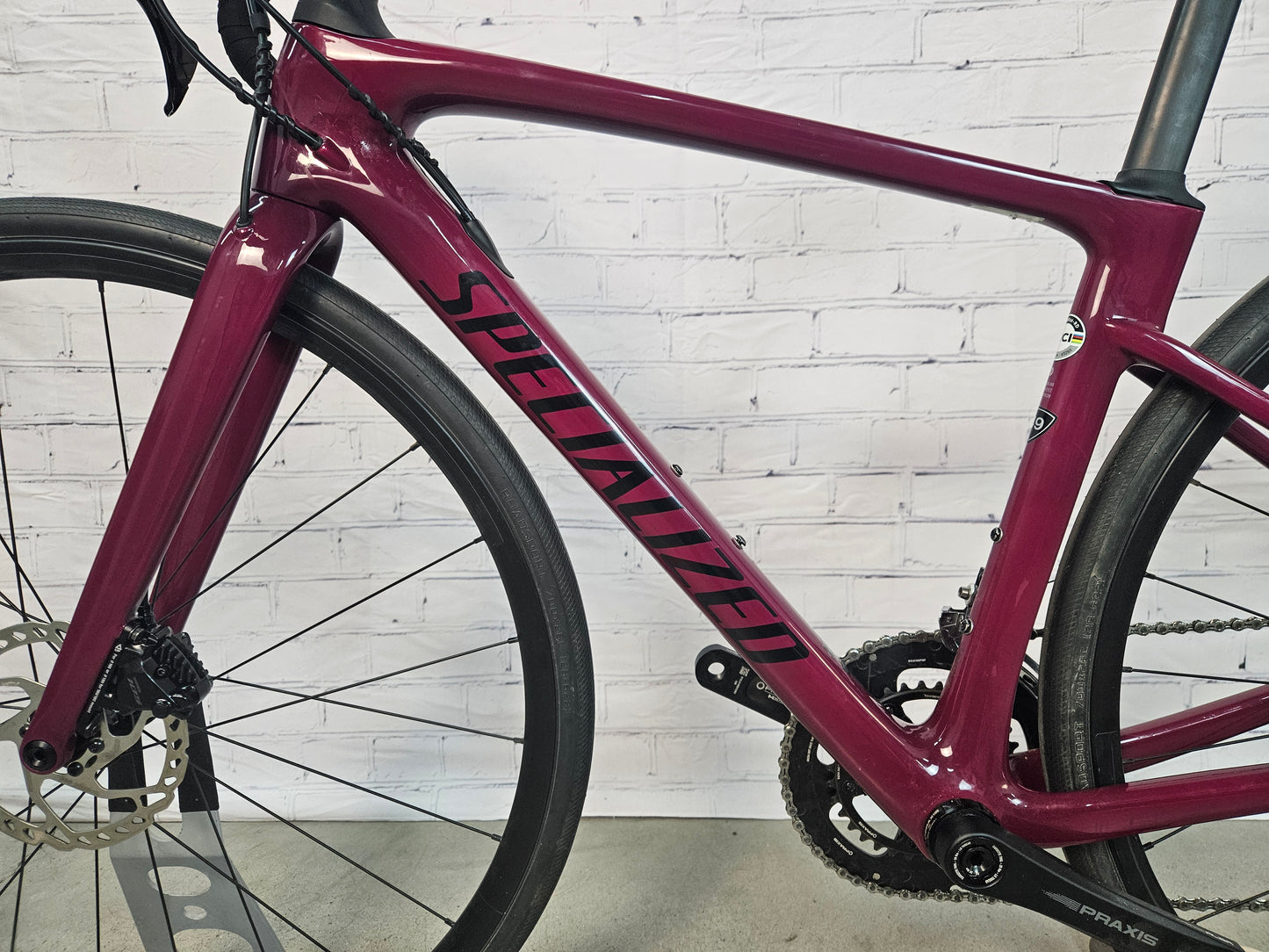 Used 2022 Specialized Roubaix Sport 105 - 49cm - Brooklyn Carbon Bike Co.