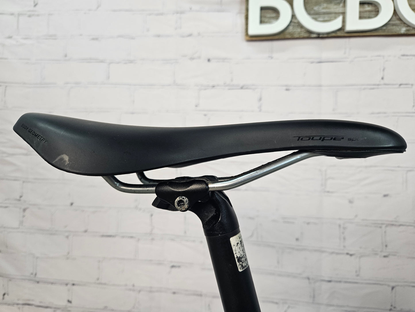 Used 2017 Specialized Roubaix Sport Disc Futureshock 105  – Size 54cm - Brooklyn Carbon Bike Co.