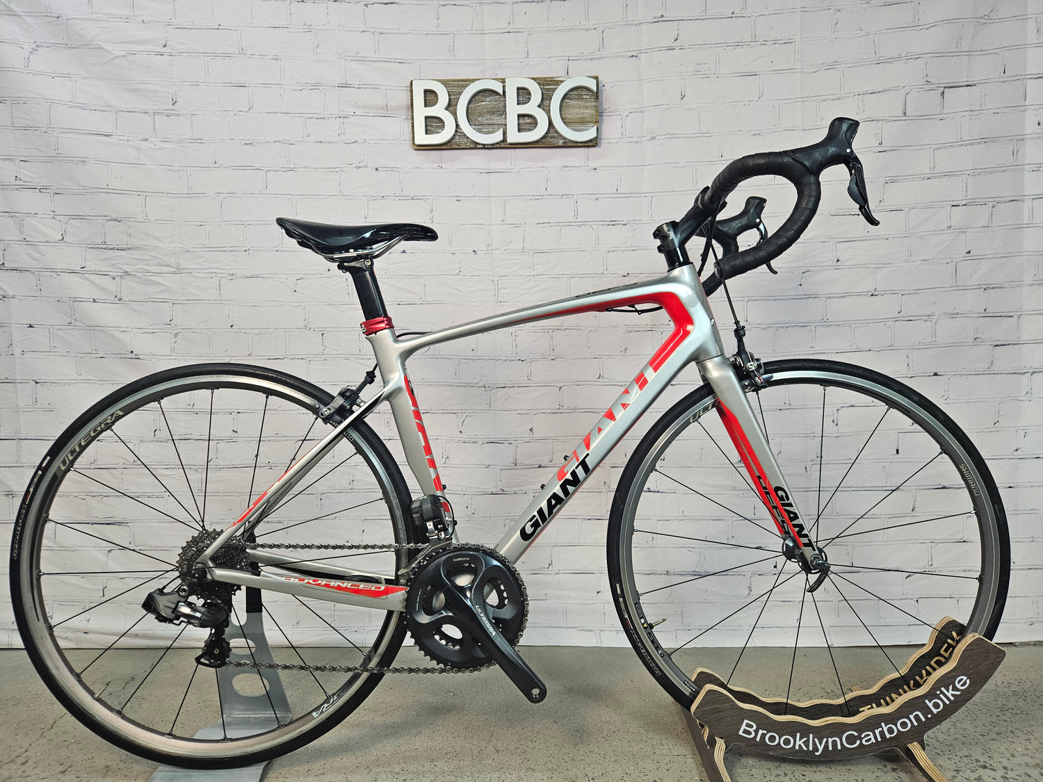 Used 2014 Giant Defy Advanced Ultegra Di2 - 54cm - Brooklyn Carbon Bike Co.