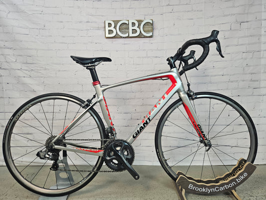 Used 2014 Giant Defy Advanced Ultegra Di2 - 54cm - Brooklyn Carbon Bike Co.