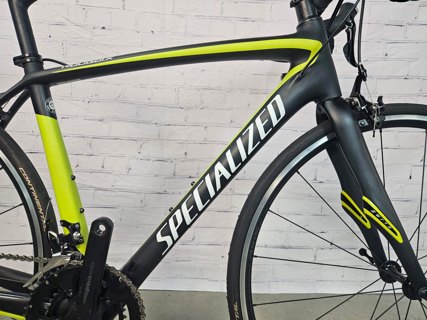 Used 2017 Specialized Roubaix SL4 105 - 52cm - Brooklyn Carbon Bike Co.