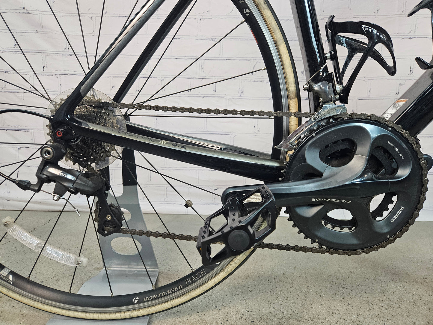 Used 2014 Trek Madone 5.2 KVF Ultegra Black – Size 52cm - Brooklyn Carbon Bike Co.