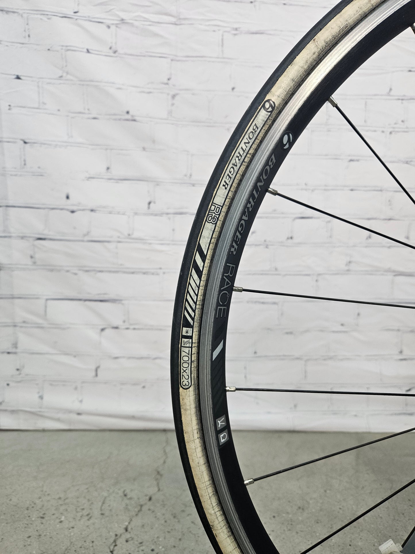 Used 2014 Trek Madone 5.2 KVF Ultegra Black – Size 52cm - Brooklyn Carbon Bike Co.