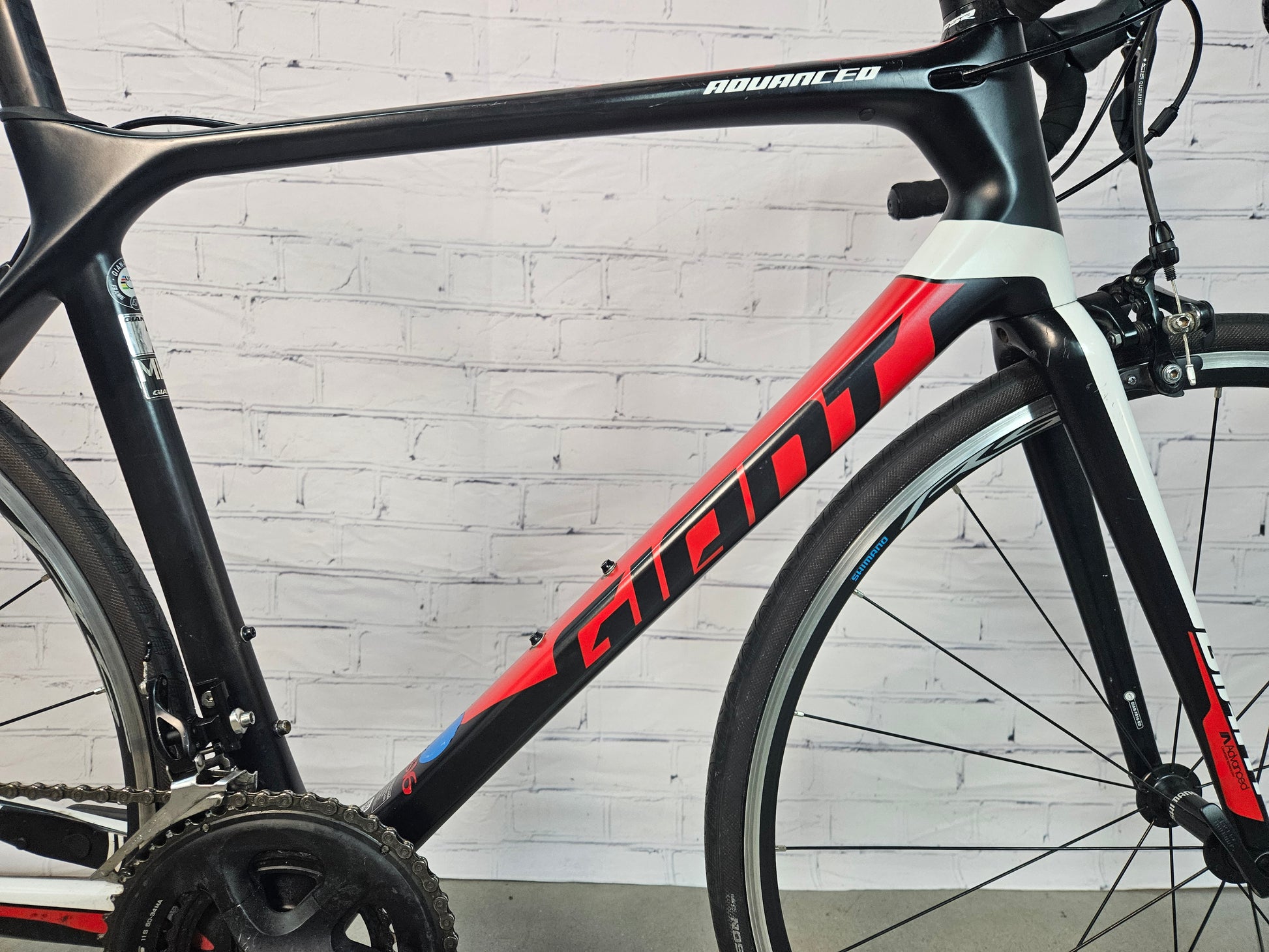 Used 2016 Giant TCR Advanced 2 105 - 56cm - Brooklyn Carbon Bike Co.