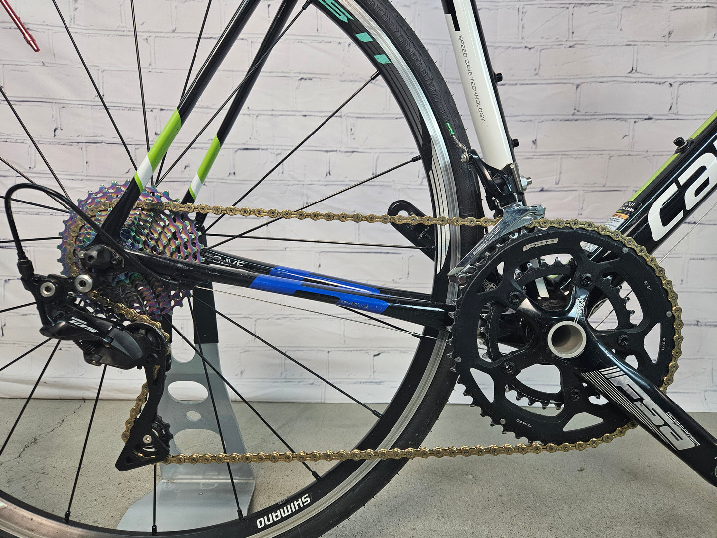Used 2015 Cannondale SuperSix Evo 5 105 - 56cm - Brooklyn Carbon Bike Co.