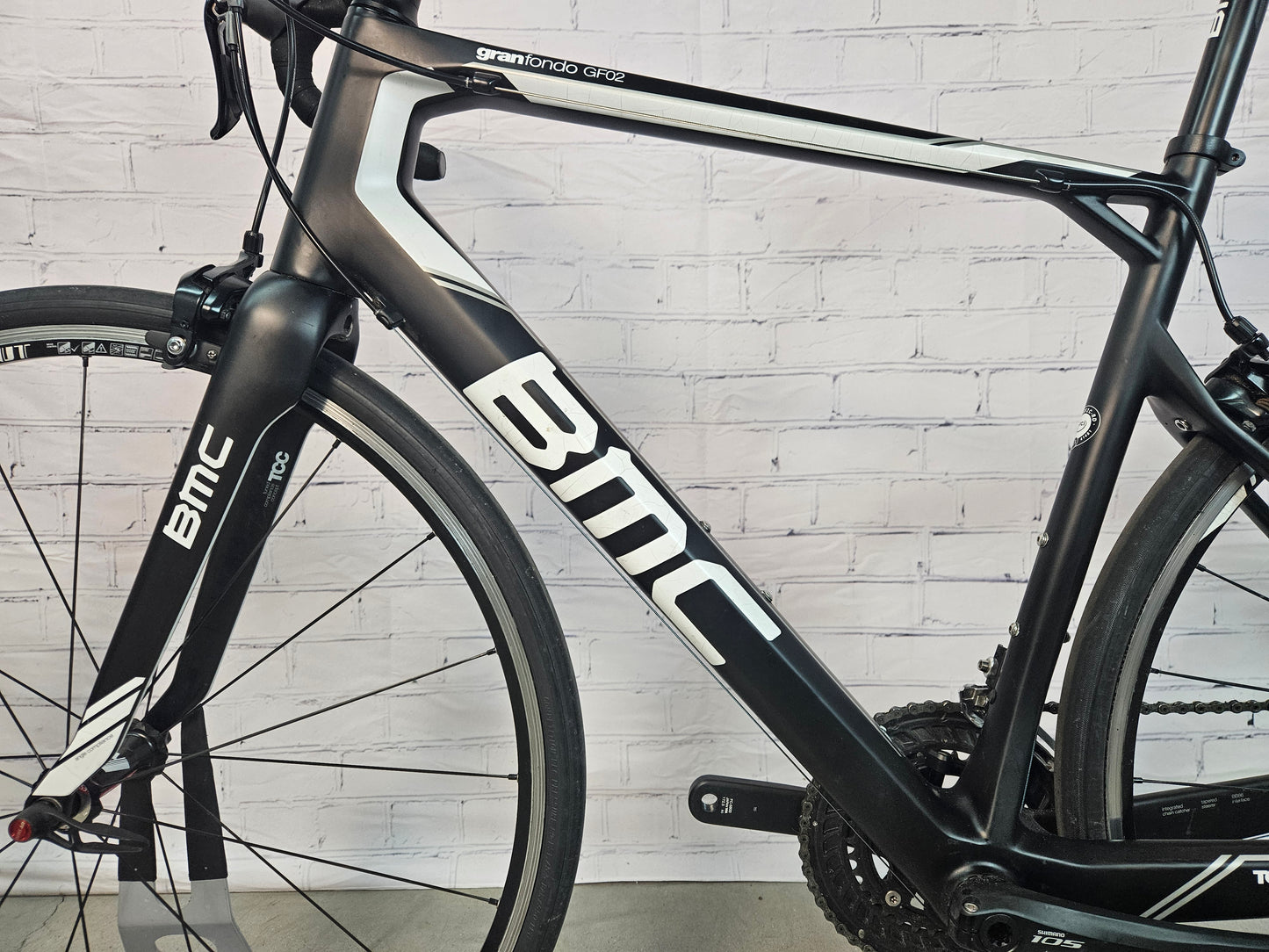 Used 2016 BMC GranFondo GF02 105 - 56cm - Brooklyn Carbon Bike Co.