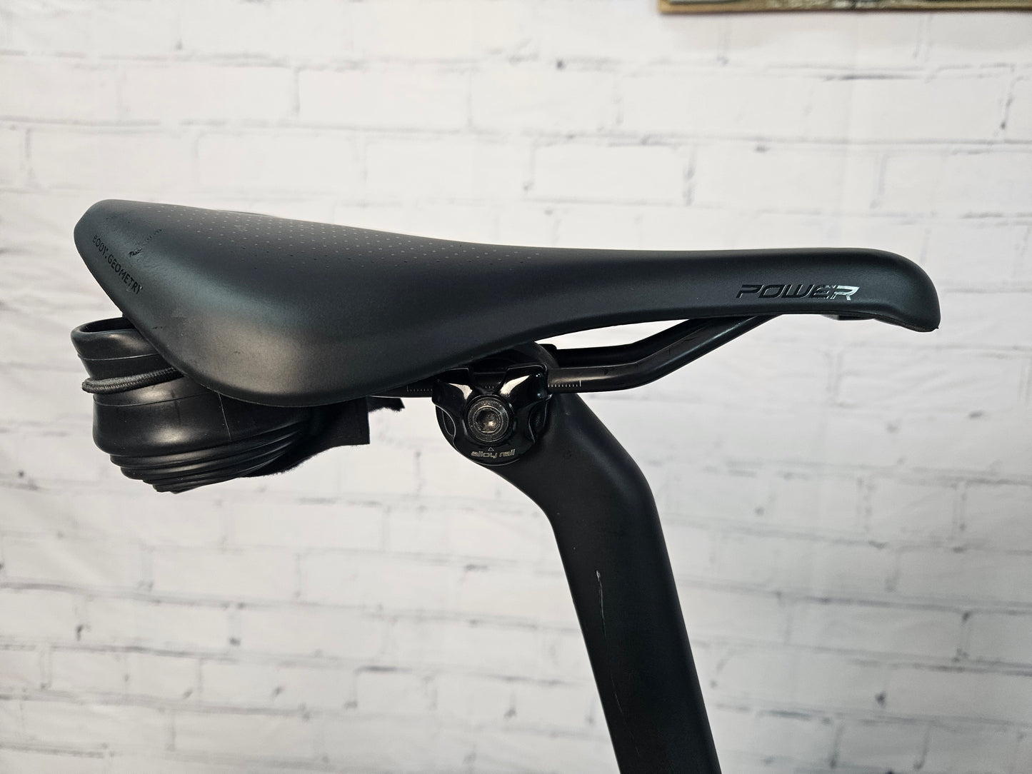 Used 2022 Specialized Roubaix Sport 105 - 56cm - Brooklyn Carbon Bike Co.