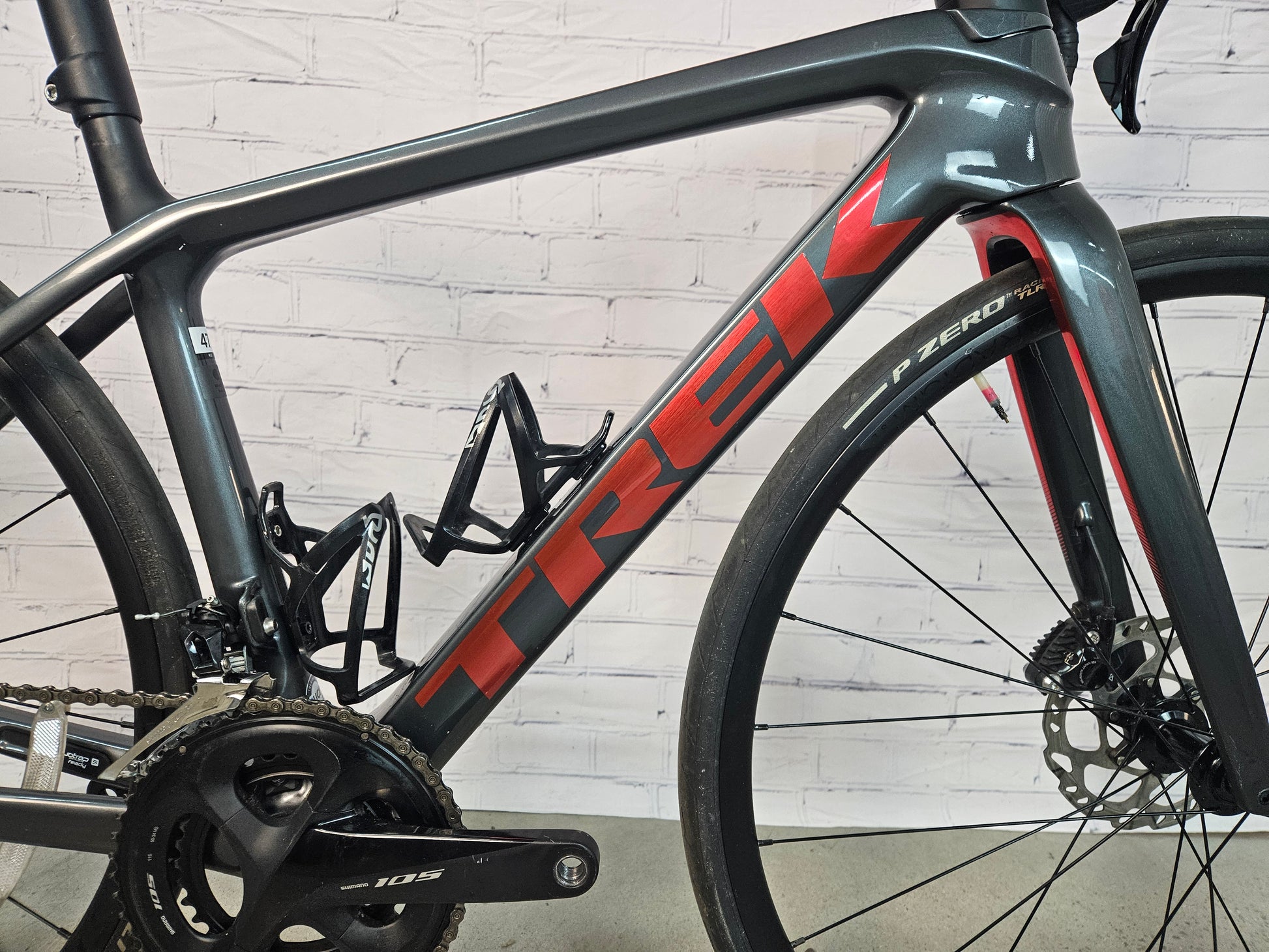 Used 2023 Trek Emonda SL5 Disc 105  – Size 47cm - Brooklyn Carbon Bike Co.