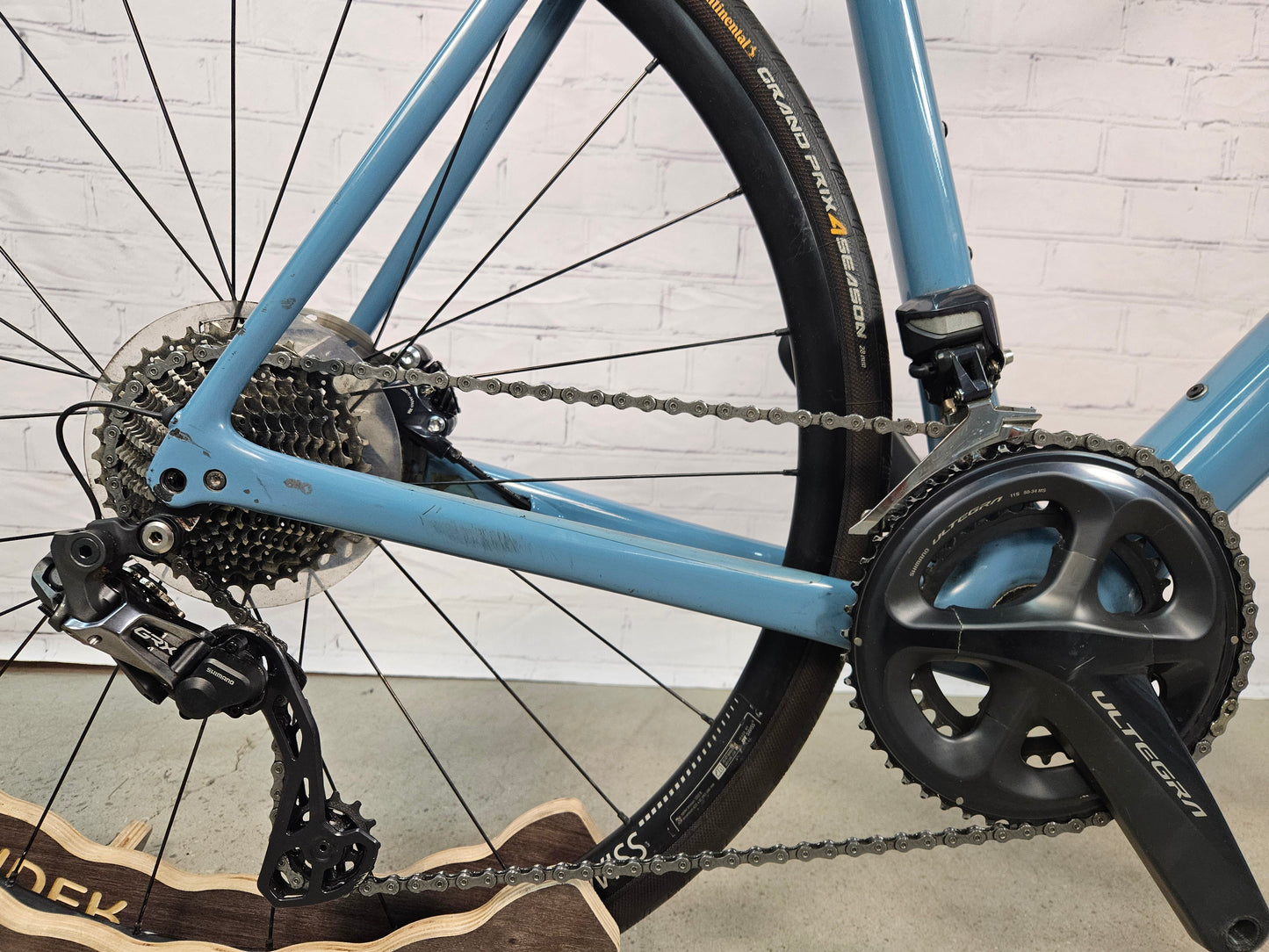 Used 2019 Specialized Roubaix Comp Disc Futureshock Ultegra Di2 - 52cm - Brooklyn Carbon Bike Co.