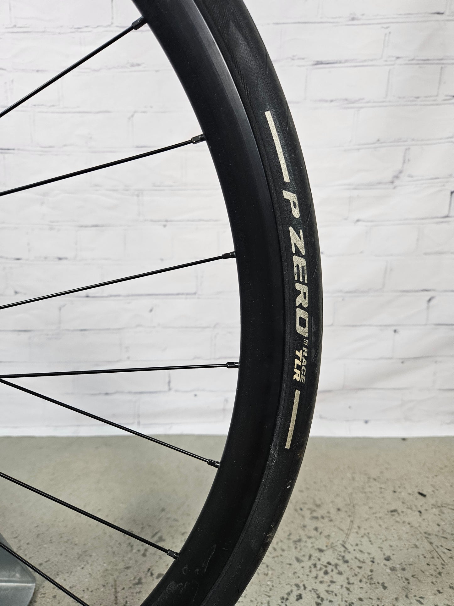Used 2020 Motobecane Immortal 105 - 58cm - Brooklyn Carbon Bike Co.