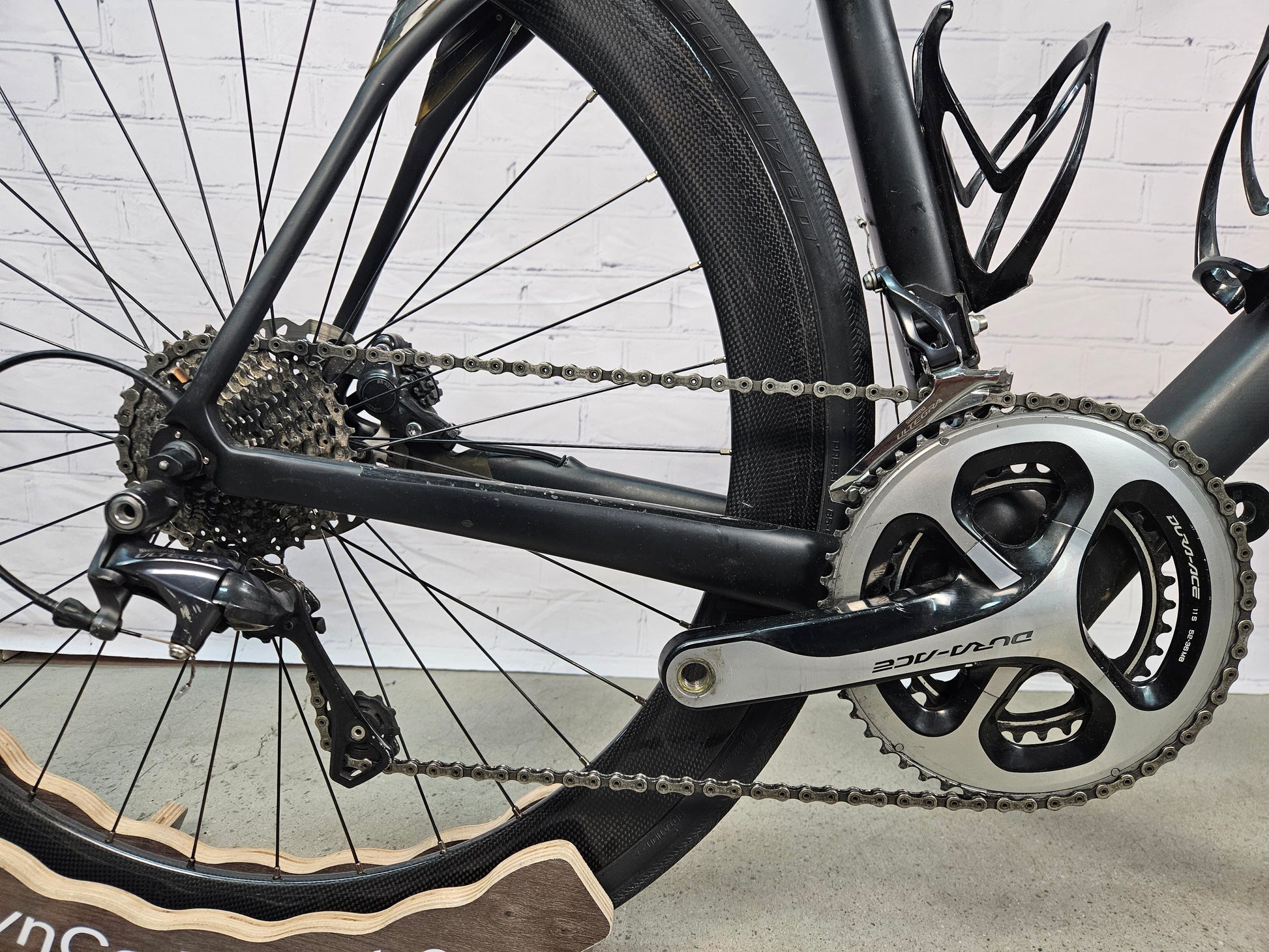 Used 2015 Specialized Roubaix Comp Disc Dura Ace Ultegra - 61cm - Brooklyn Carbon Bike Co.