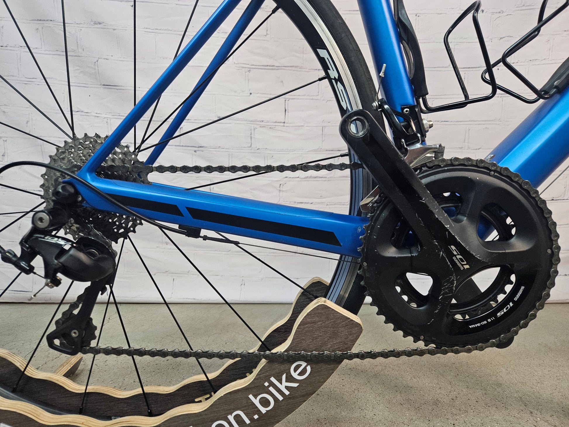 Used 2017 BMC TeamMachine SLR02 105  – Size 57cm - Brooklyn Carbon Bike Co.