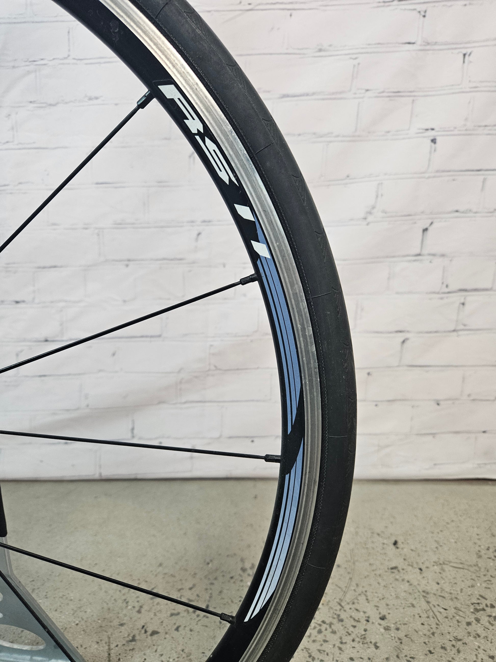 Used 2017 BMC TeamMachine SLR02 105  – Size 57cm - Brooklyn Carbon Bike Co.