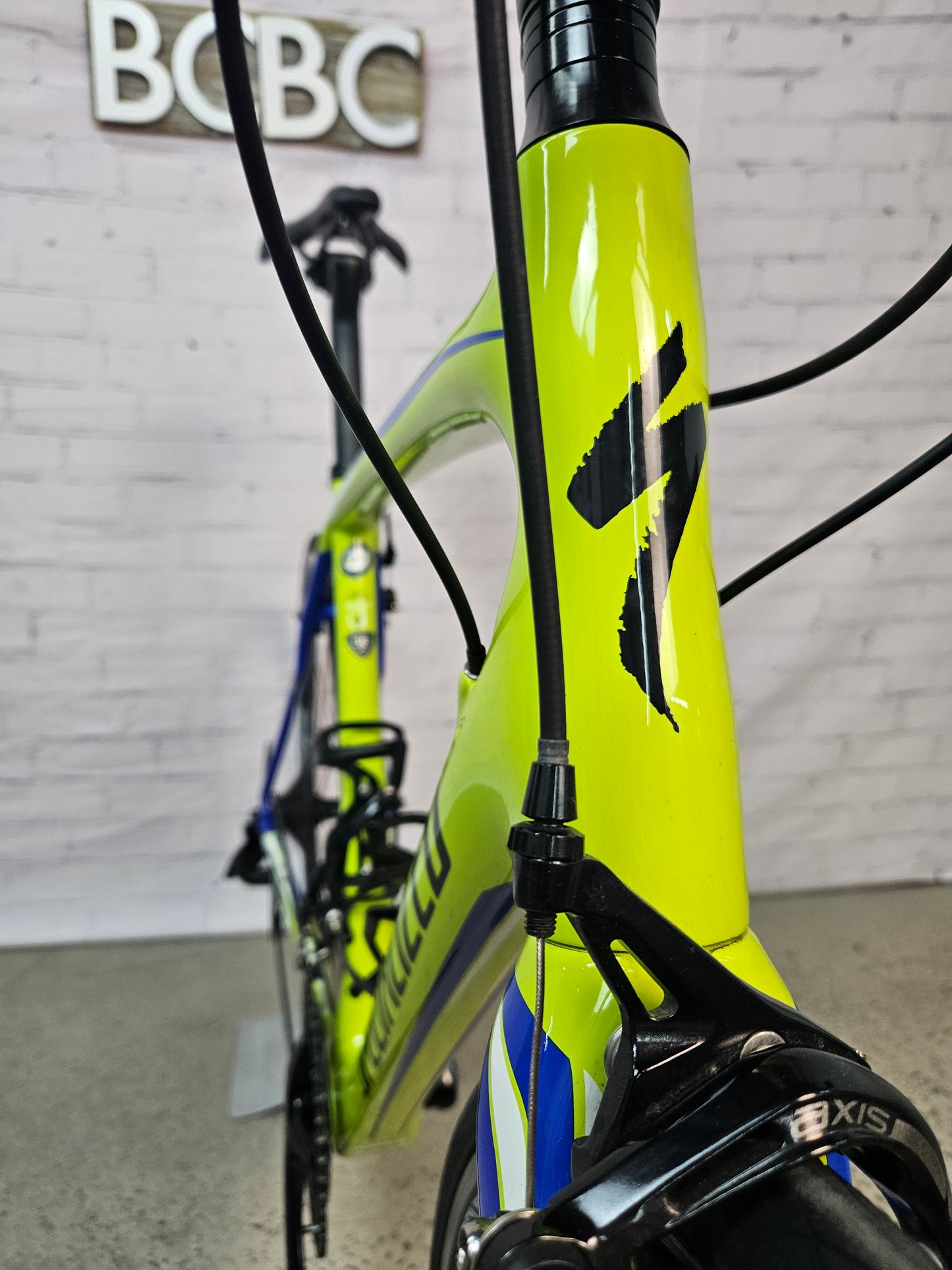 Used 2016 Specialized Roubaix SL4 105 - 56cm - Brooklyn Carbon Bike Co.