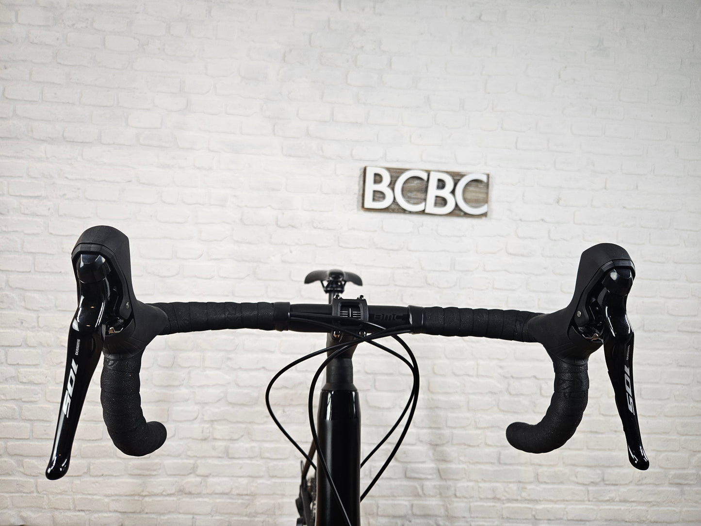 NEW 2024 BMC RoadMachine SIX 105 - 56cm
