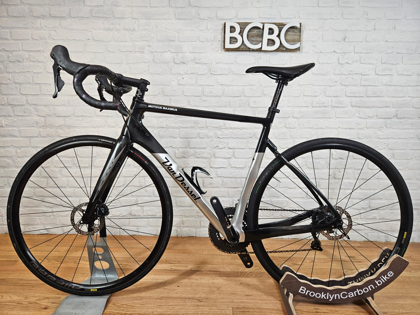 Used 2018 Van Dessel Motivus Maximus Disc Ultegra - 54cm