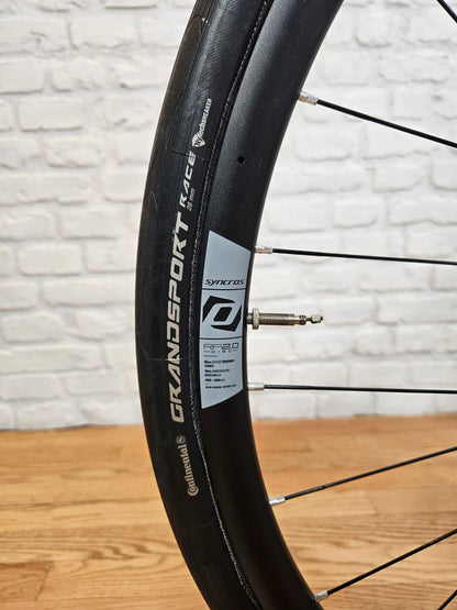Used 2015 Scott Solace 10 Disc Ultegra - 52cm