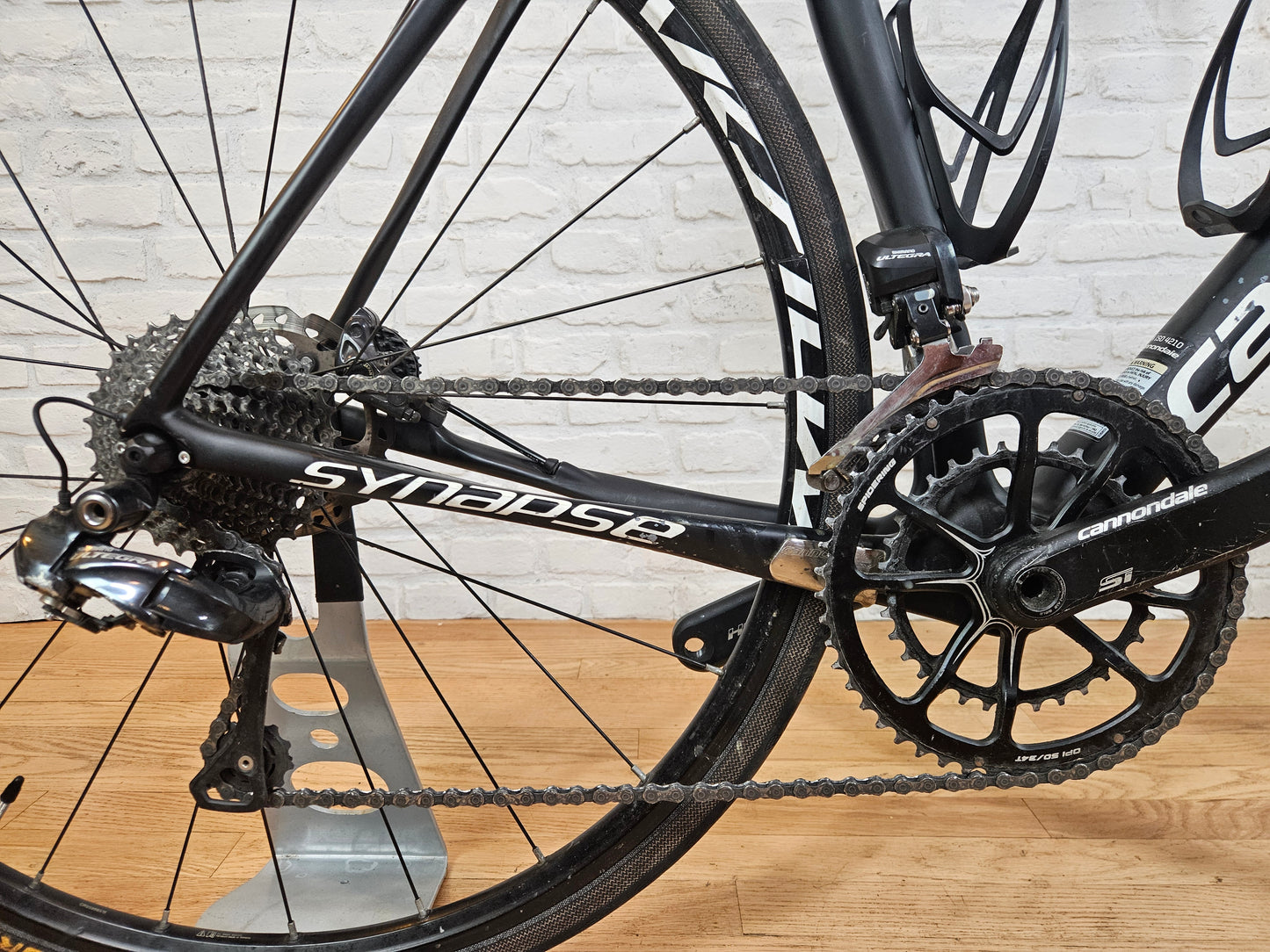Used 2016 Cannondale Synapse Carbon Disc Ultegra Di2 - 56cm