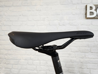 Used 2016 Cannondale Synapse Carbon Disc Ultegra Di2 - 56cm