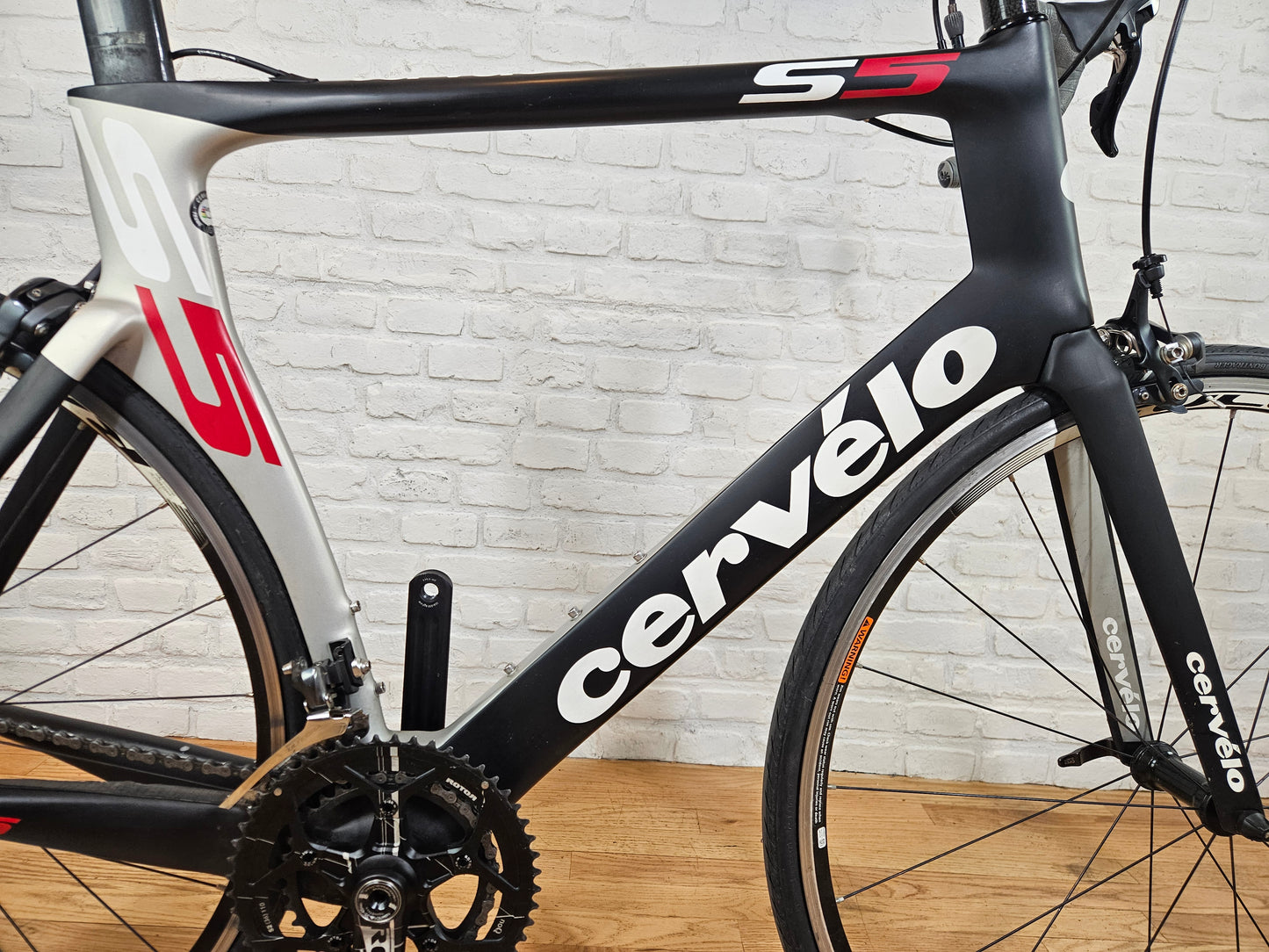Used 2014 Cervelo S5 Ultegra  – Size 58cm