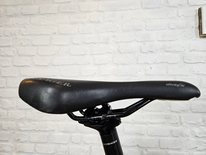 Used 2017 Trek Silque SL7 Women's Ultegra Di2 - 54cm