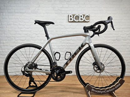 Used 2022 Trek Emonda SL5 Disc 105  – Size 56cm