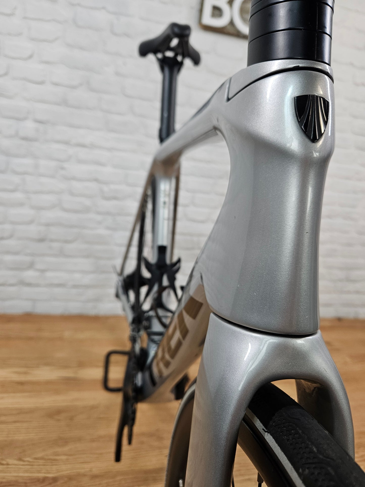 Used 2022 Trek Emonda SL5 Disc 105  – Size 56cm