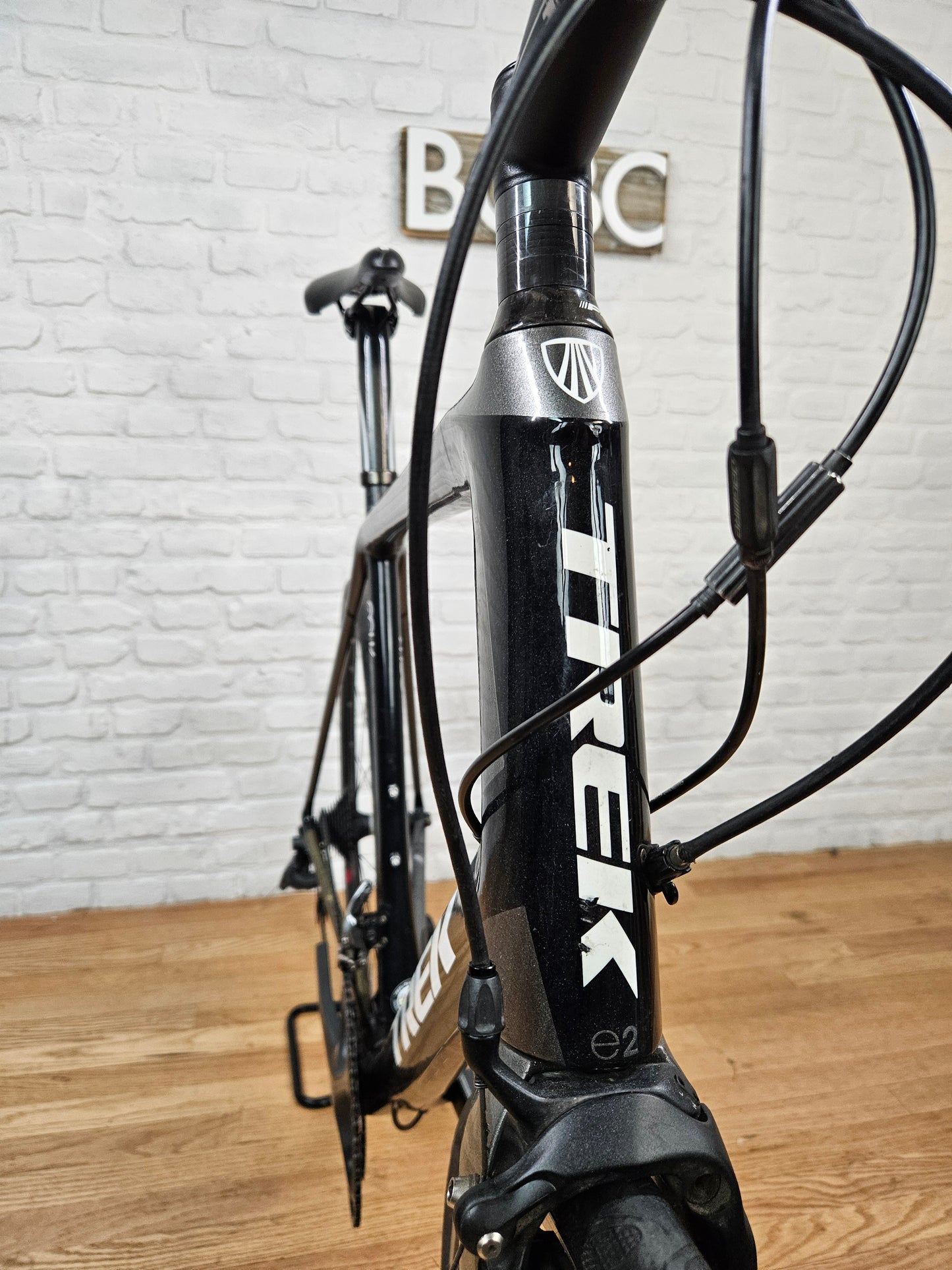 Used 2014 Trek Madone 5.2 KVF Ultegra – Size 58cm