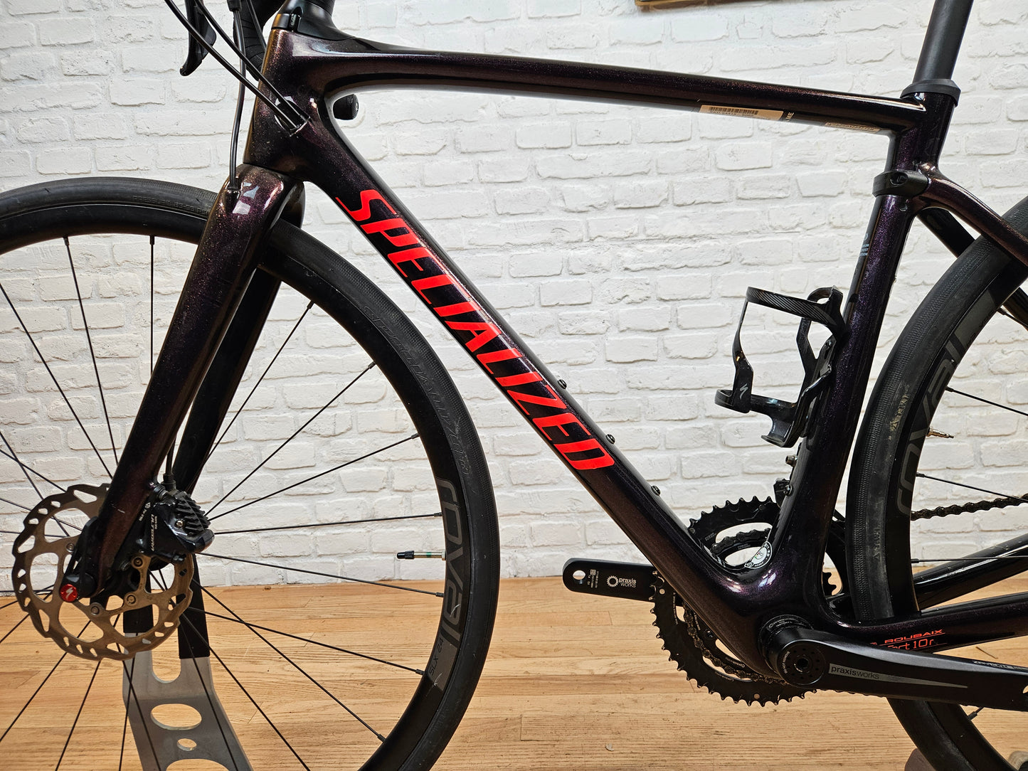 Used 2018 Specialized Roubaix Comp Disc Ultegra - 52cm