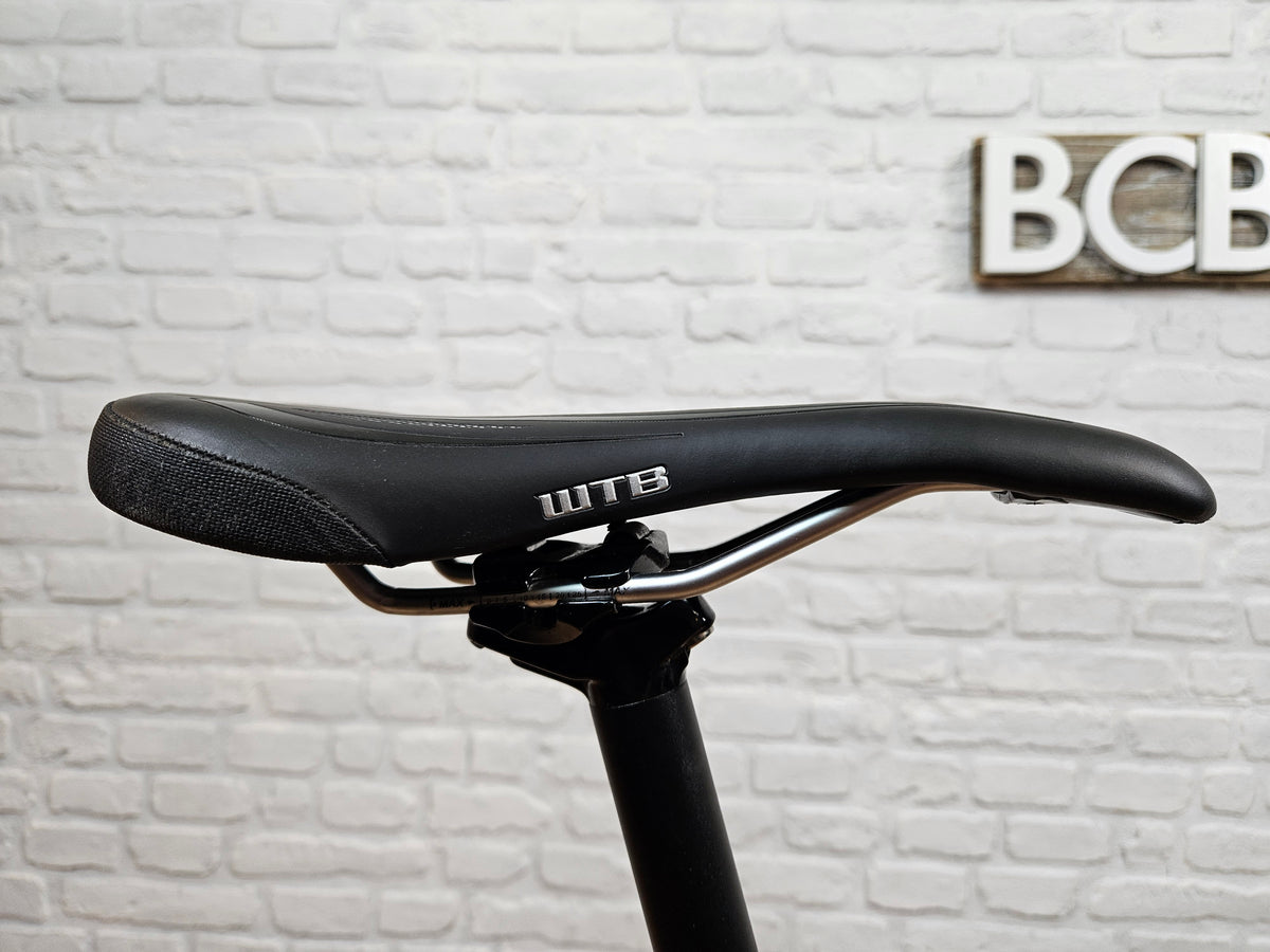 Used 2020 Salsa Warroad Apex Gravel - 56cm