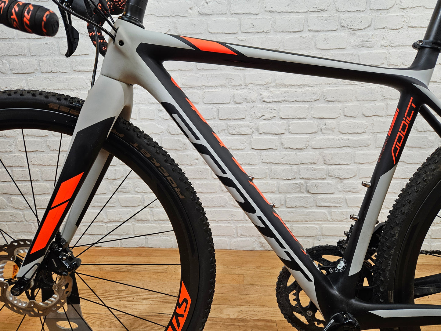Used 2016 Scott Addict 10 Ultegra Gravel - 49cm