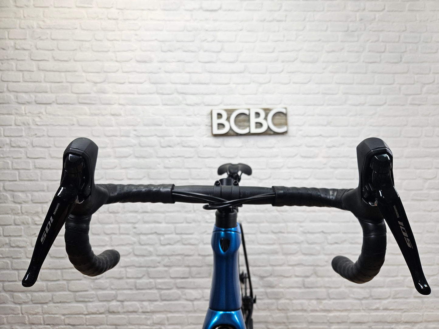 Used 2022 Trek Emonda SL5 Disc 105  – Size 56cm