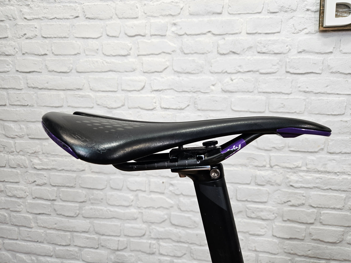 Used 2017 Giant TCR Pro Advanced 1 Ultegra Di2 - 48cm