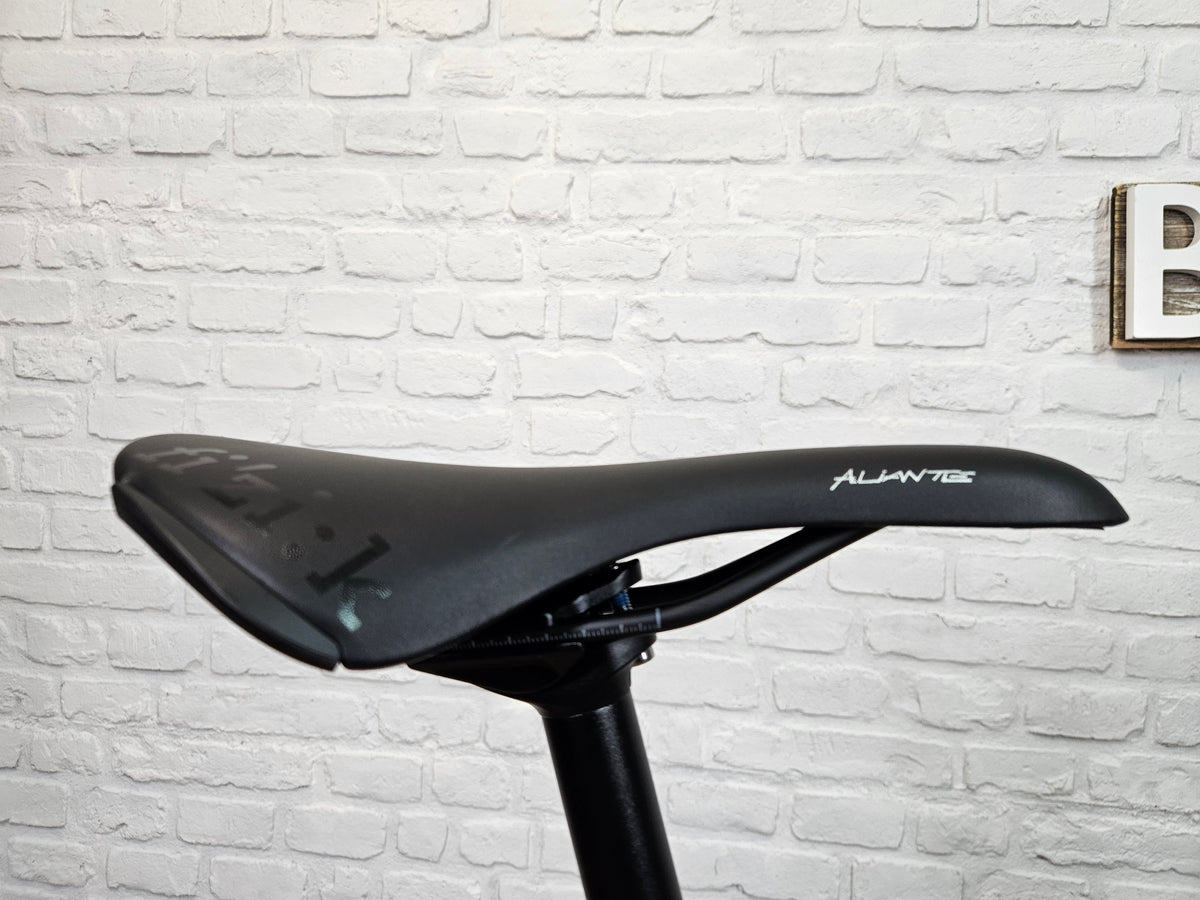NEW 2024 Cannondale Synapse Carbon 5 105 - 61cm