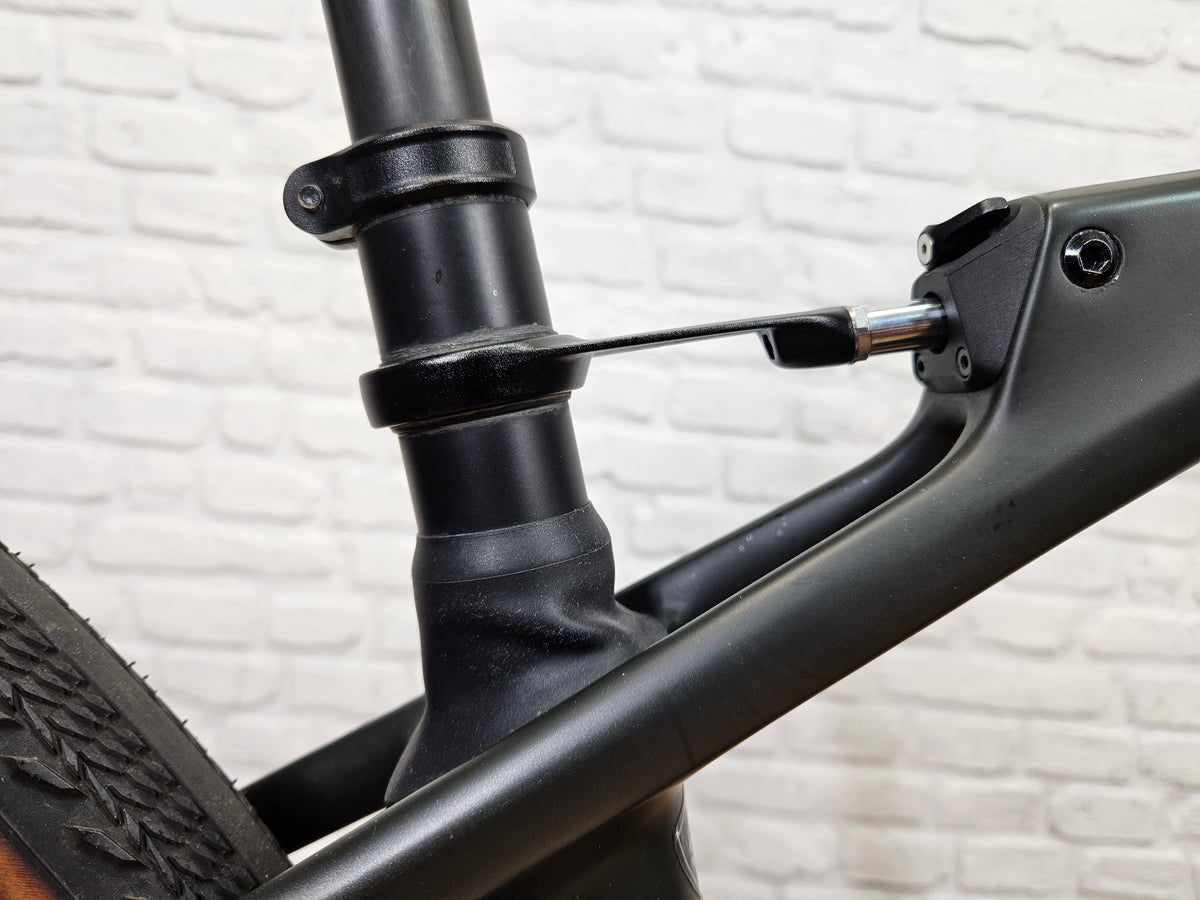 Used 2023 Specialized Diverge S-Works STR Force AXS Gravel - 54cm
