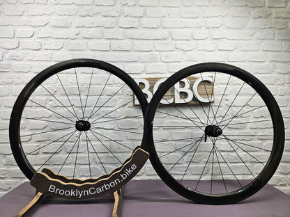 ENVE SES 3.4 Carbon Fiber Rim Brake Clinchers 11 Speed DT Swiss 240 Shimano 700c