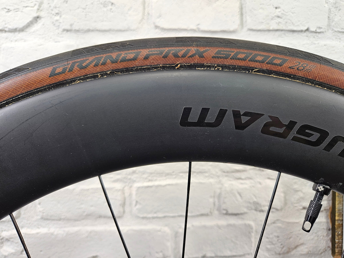 Cannondale HollowGram Knot 64 Disc Carbon Fiber Clinchers 11 Speed Shimano 700c