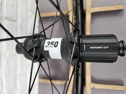 Reserve 42|49 Turbulent Aero Disc Carbon Fiber Clinchers 11 Speed Shimano 700c
