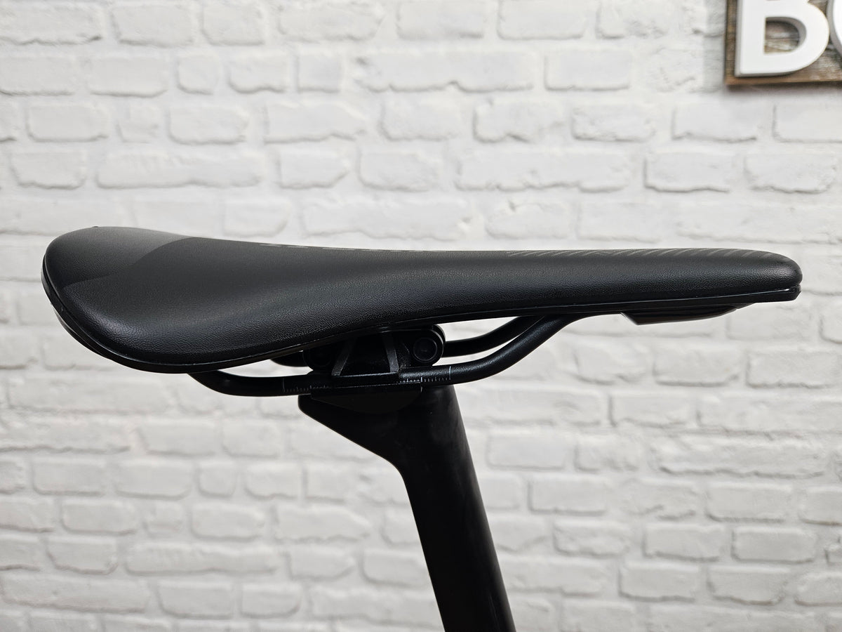 Used 2023 BMC RoadMachine TWO SRAM Force AXS - 56cm