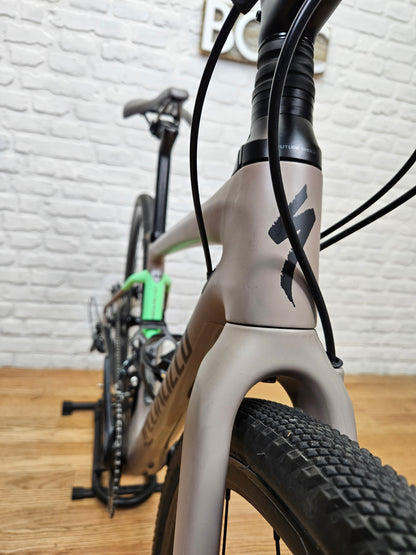 Used 2018 Specialized Diverge Carbon Women's Tiagra - 48cm
