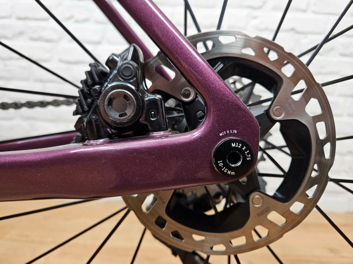 Used 2023 Canyon Ultimate CF SLX Dura Ace Di2 - 54cm - Brooklyn Carbon Bike Co.