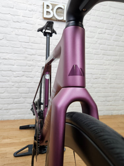 Used 2023 Canyon Ultimate CF SLX Dura Ace Di2 - 54cm - Brooklyn Carbon Bike Co.
