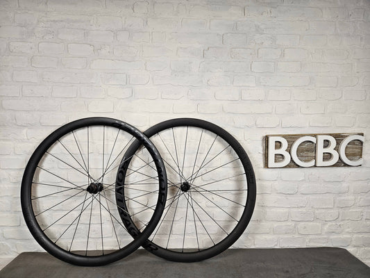 Bontrager Aeolus Pro 37 Disc Carbon Fiber Clinchers XDR 12 Speed Shimano 700c - Brooklyn Carbon Bike Co.