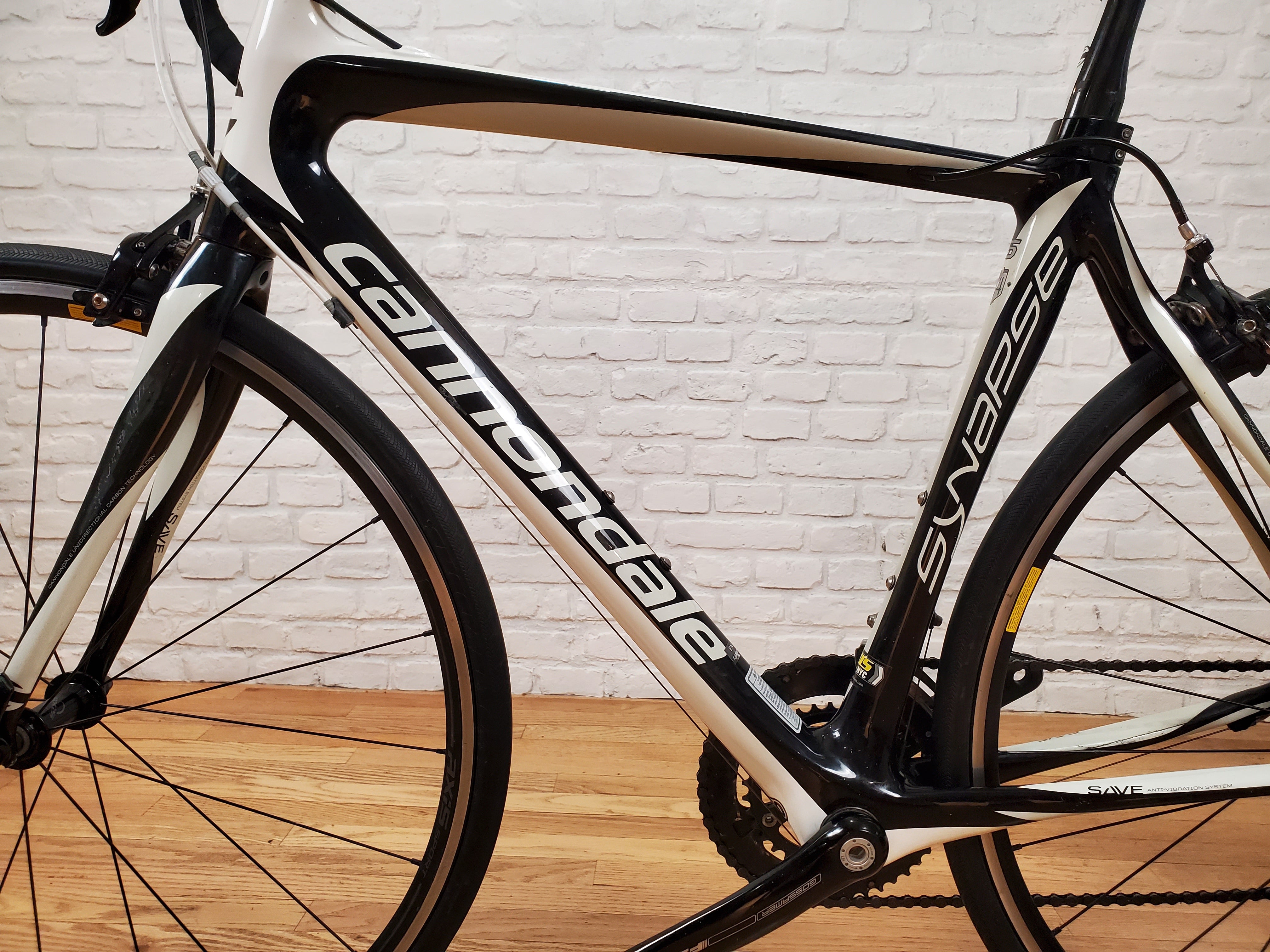 SYNAPSE CARBON５ 2025 Cannondale Synapse Carbon 5 – Specs, Comparisons