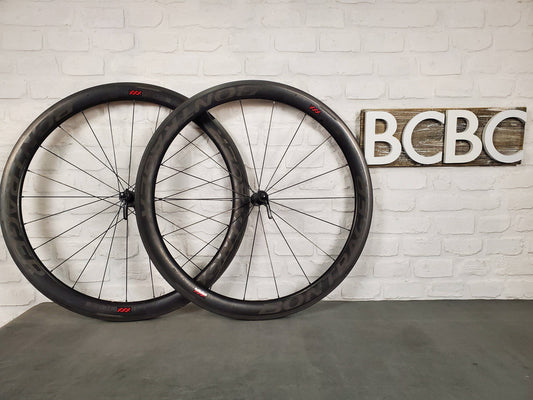 Bontrager Aeolus 4 XXX Carbon Fiber Clinchers 11 Speed Shimano 700c - Brooklyn Carbon Bike Co.