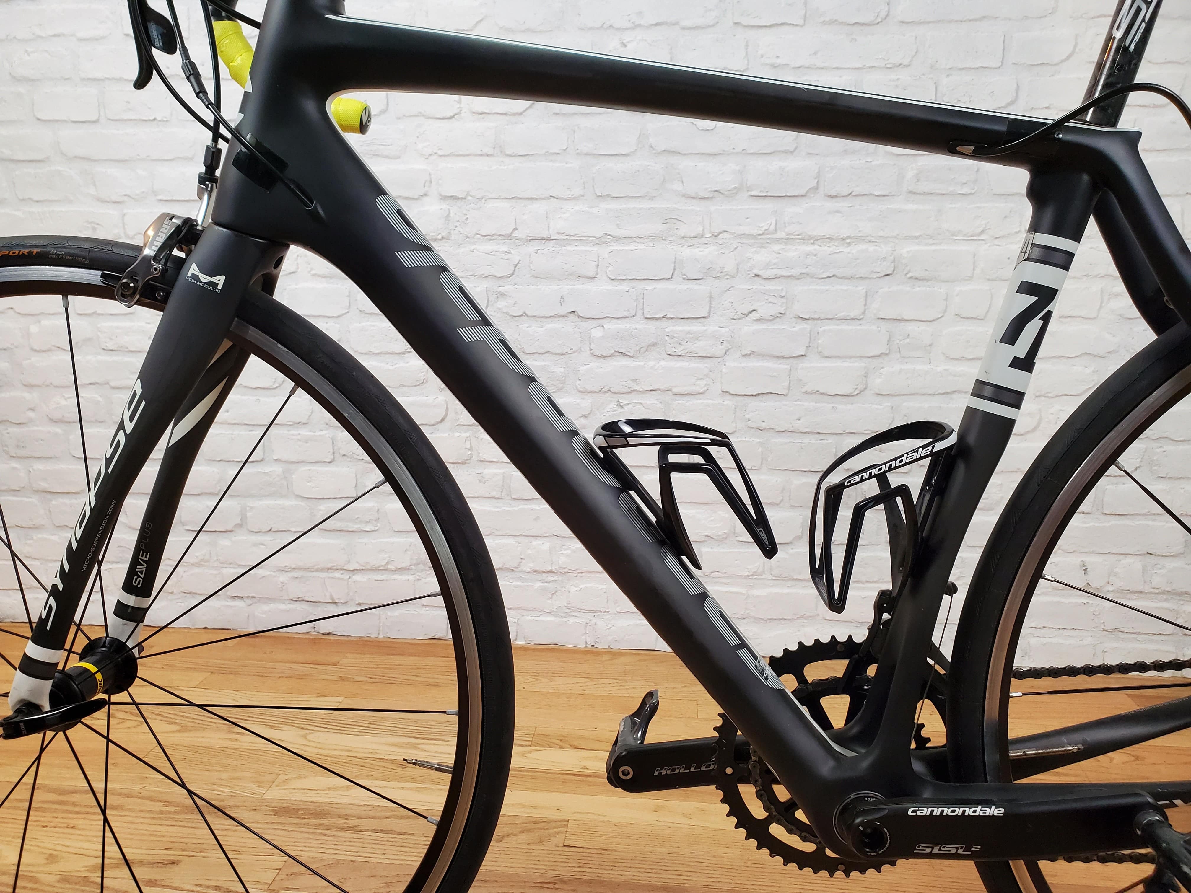 Used Road Bikes for Sale: Cannondale Synapse Hi Mod Di2 Dura Ace