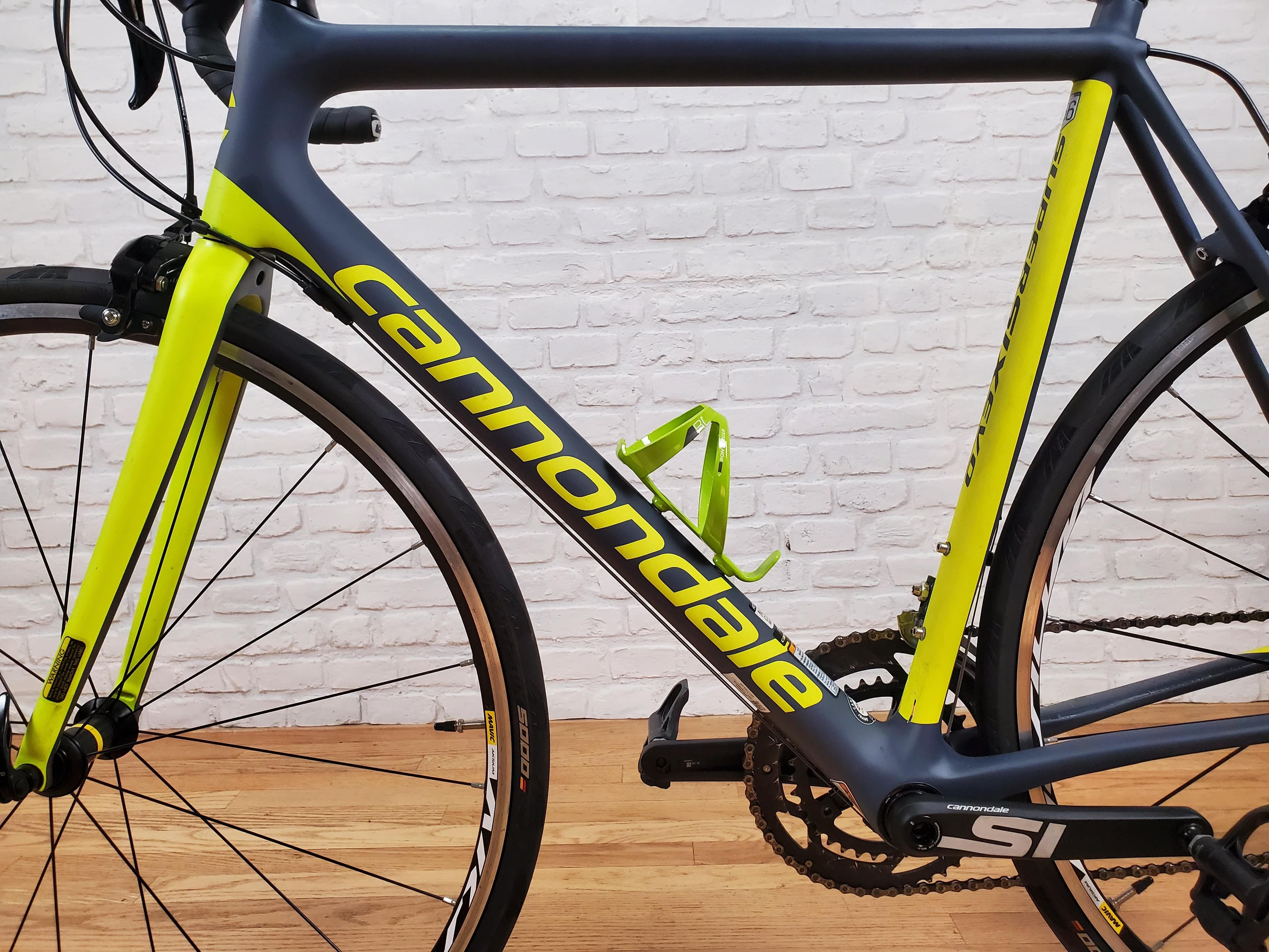 Used Road Bikes for Sale: Cannondale SuperSix EVO 105