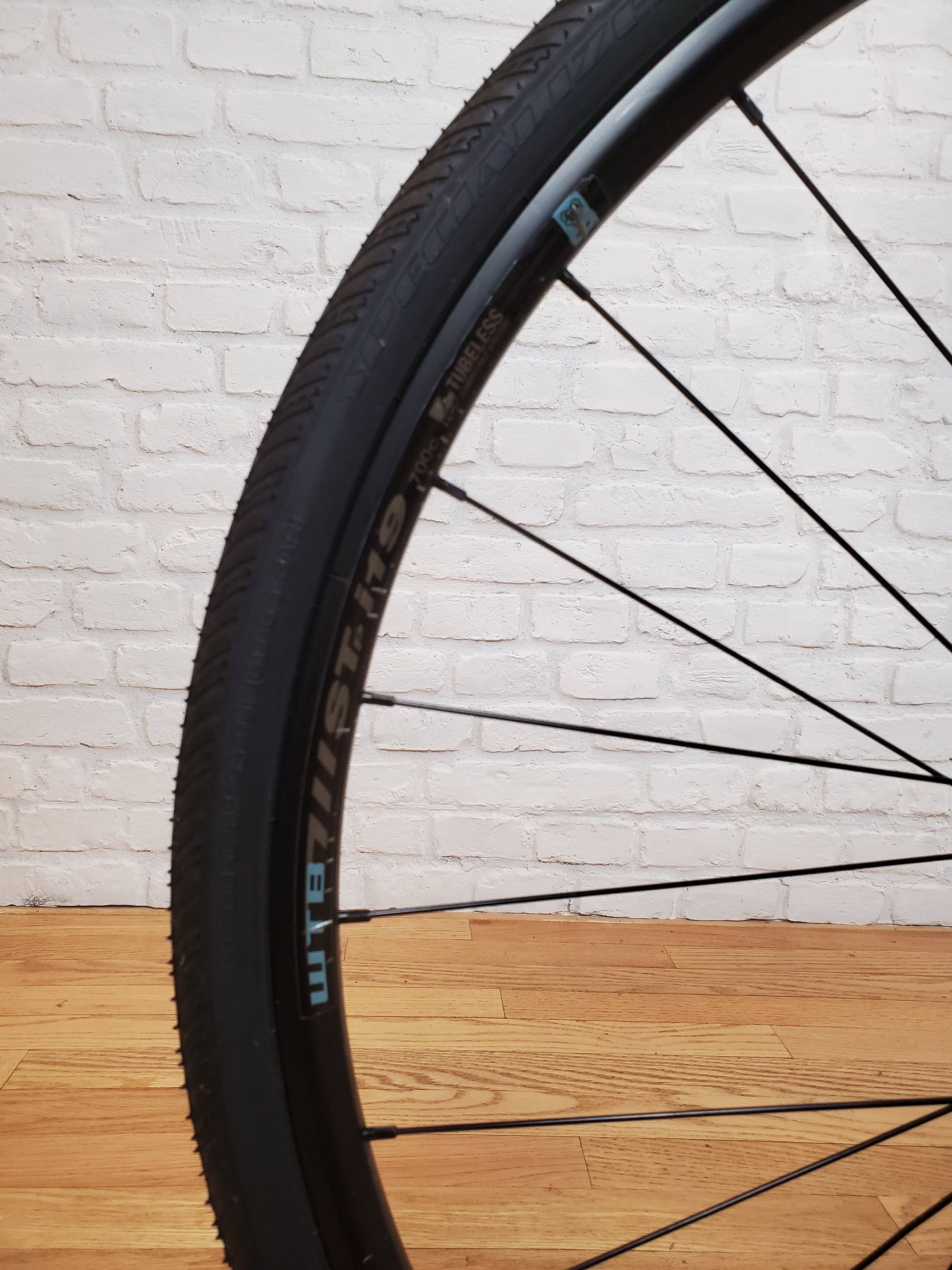 2018 Cannondale Synapse Carbon Disc Apex 1 SE