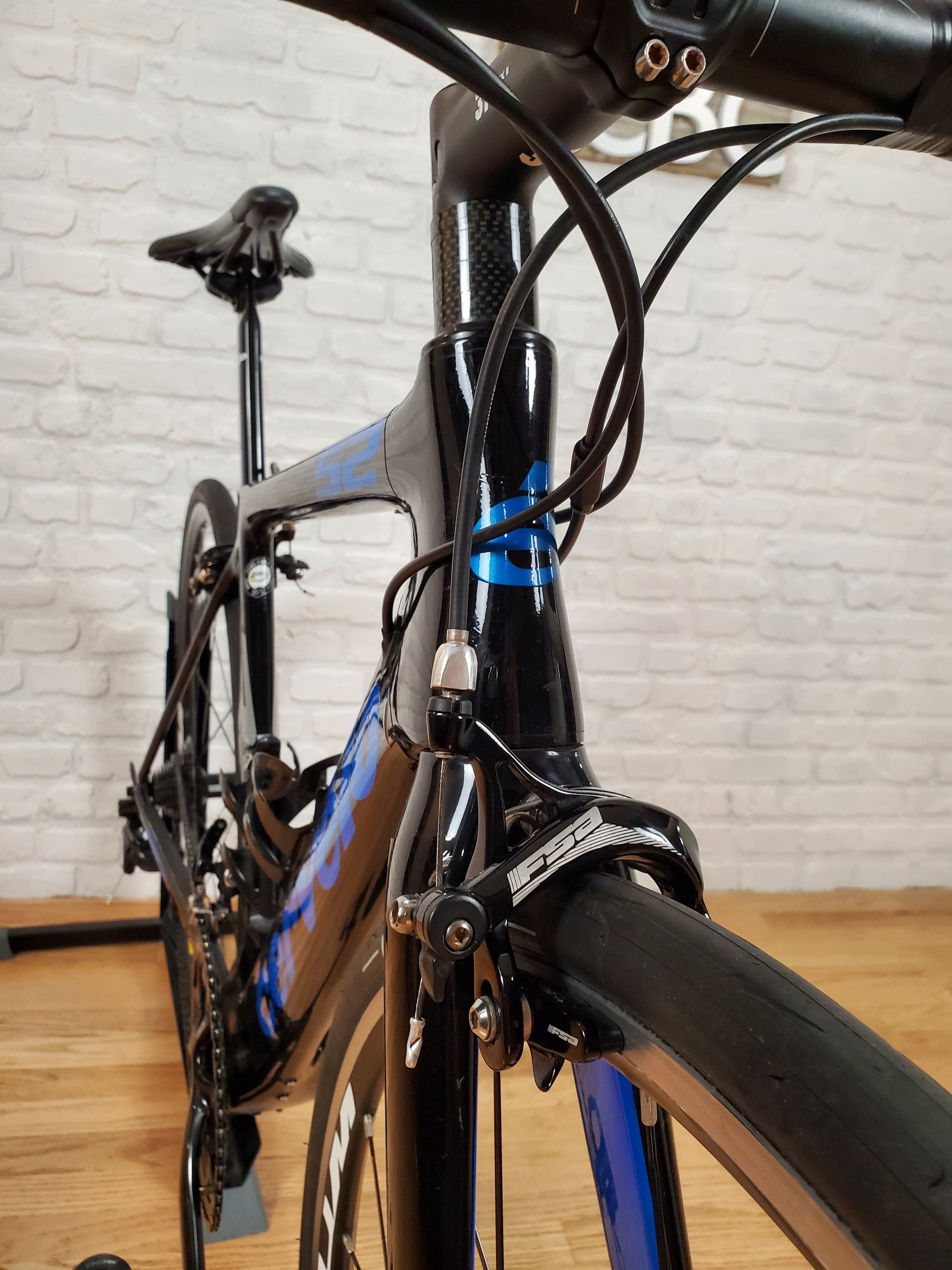 Used Road Bikes for Sale: Cervelo S2 105 | Pre-Owned Carbon Fiber
